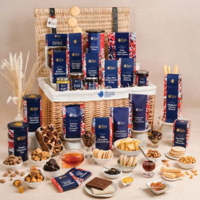Luxurious Wicker Hamper